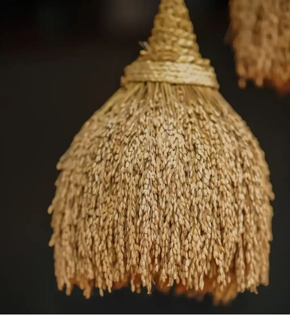 Kathirkula- Traditional Paddy Sheaf Bundle