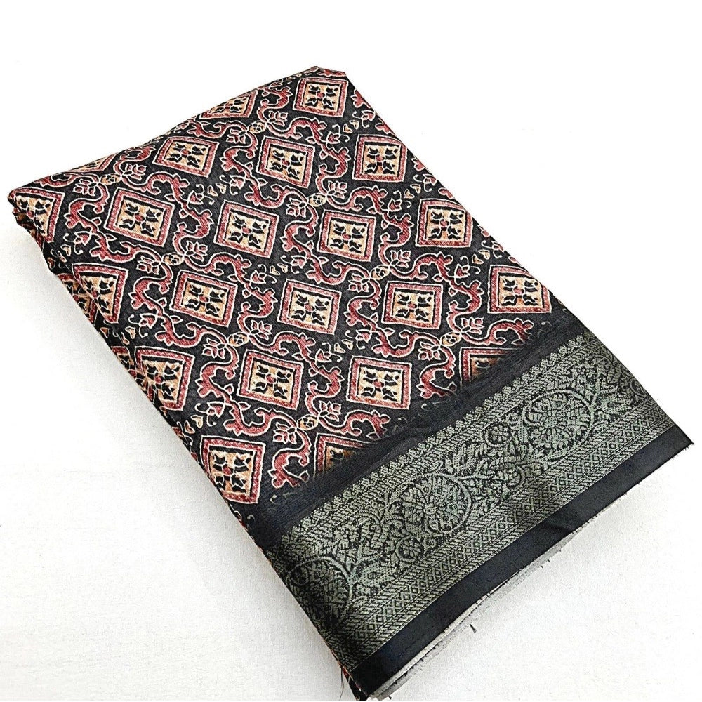 Printed Saree With Unstitched Blouse 5.5Mtr (Black)
