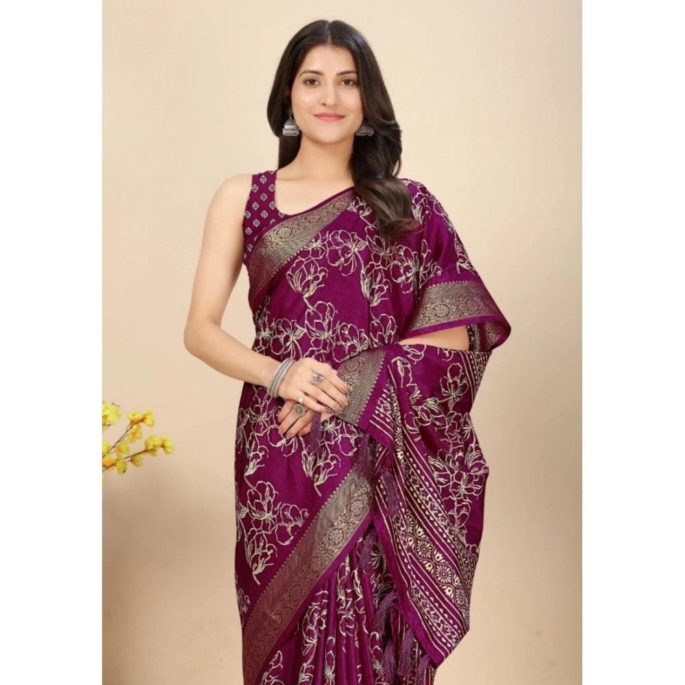 Floral Printed Saree With Unstitched Blouse 5.5Mtr (Wine)