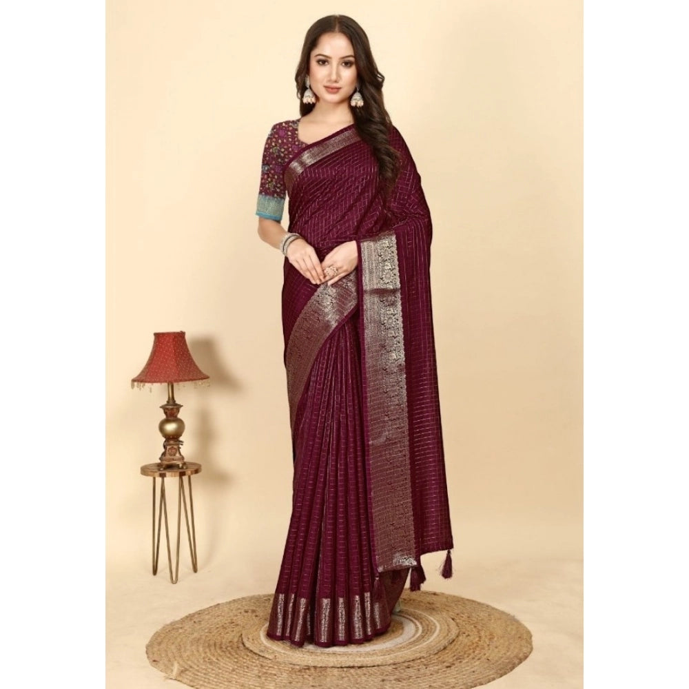 Checkered Saree With Unstitched Blouse 5.5Mtr (Maroon)