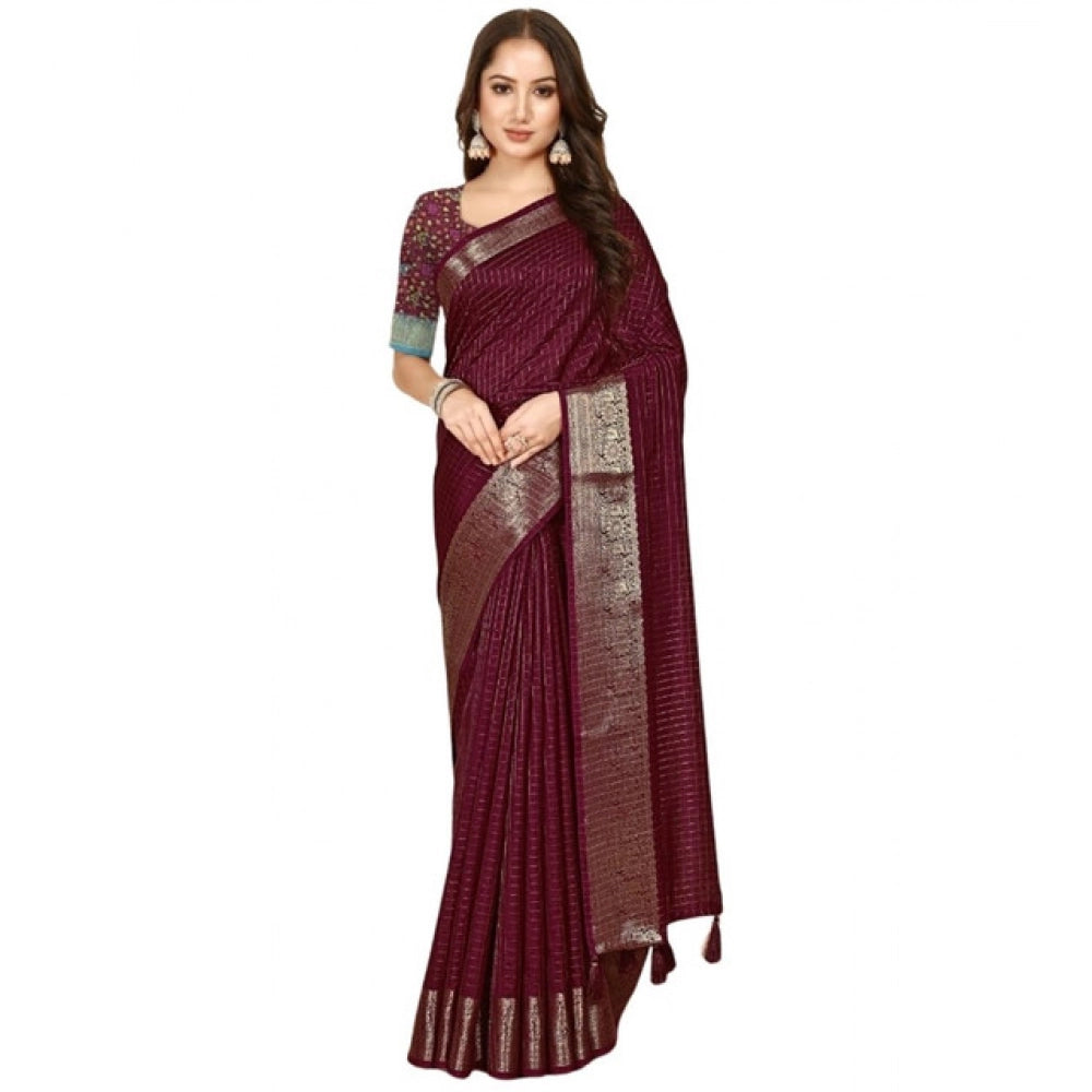 Checkered Saree With Unstitched Blouse 5.5Mtr (Maroon)