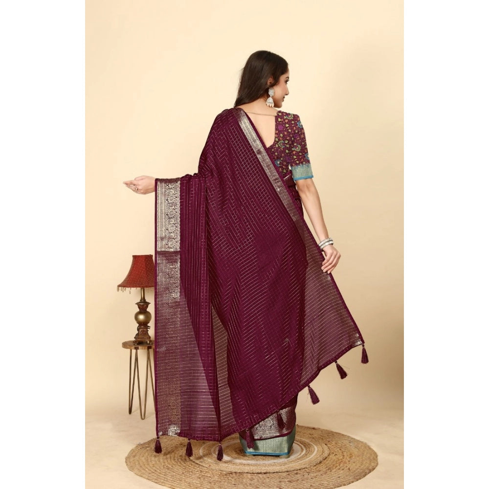 Checkered Saree With Unstitched Blouse 5.5Mtr (Maroon)