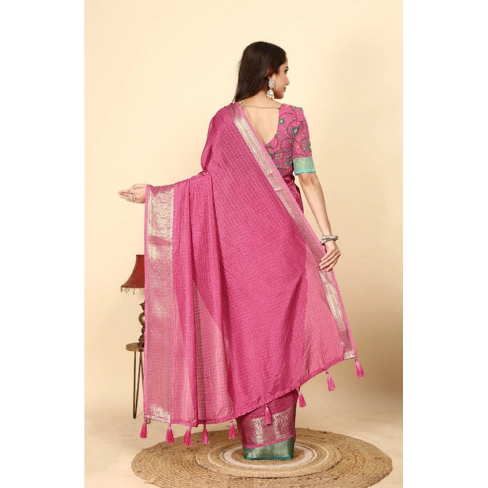Checkered Saree With Unstitched Blouse 5.5Mtr (Pink)