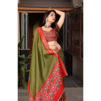 Printed Saree With Unstitched Blouse 5.5Mtr (Green-Red)