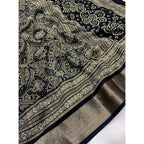 Printed Saree With Unstitched Blouse 5.5Mtr (Black)