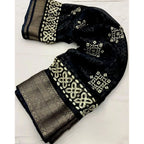 Printed Saree With Unstitched Blouse 5.5Mtr (Black)