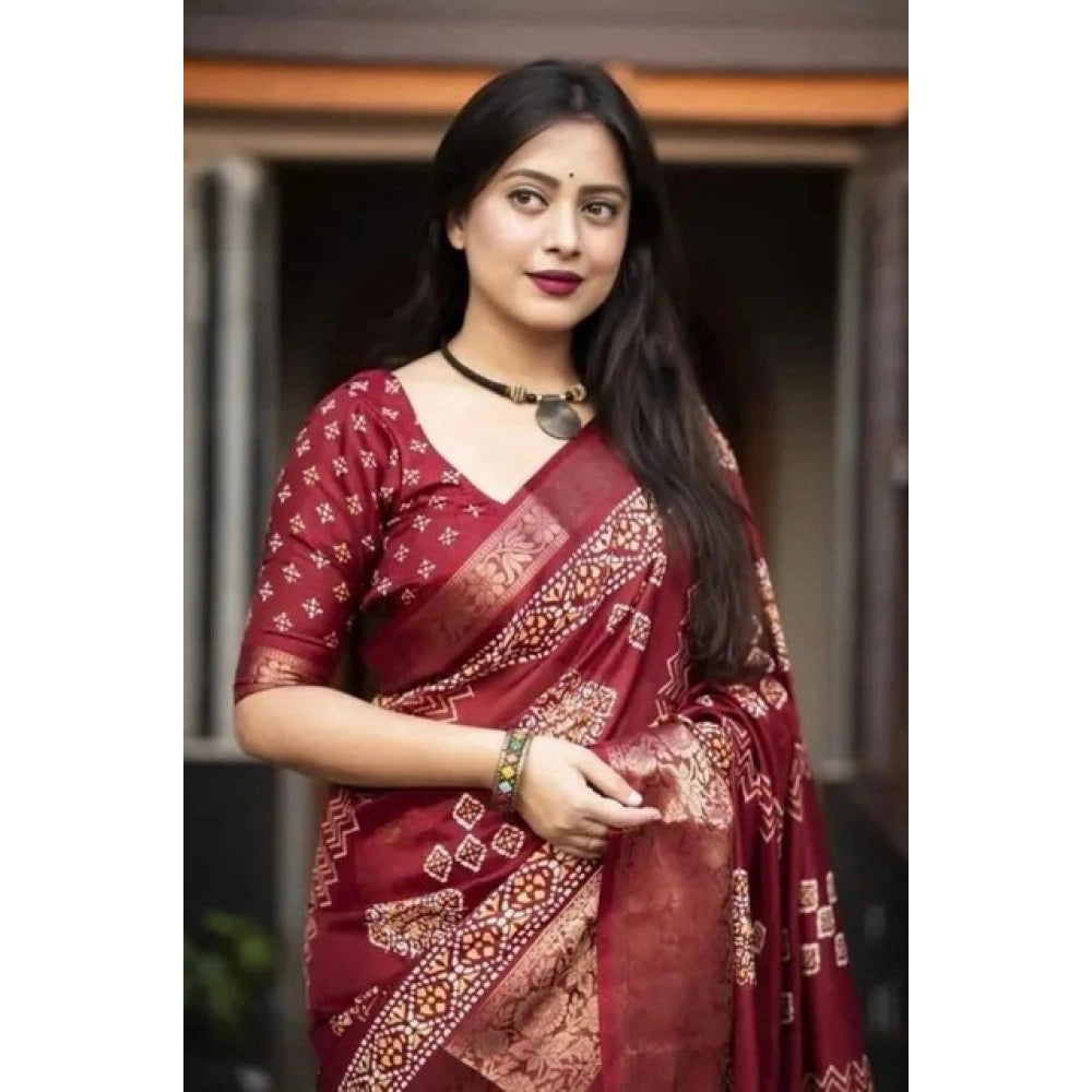 Printed Saree With Unstitched Blouse 5.5Mtr (Maroon)